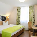 Hotel-gasthof Blaue Traube E.k. Hotel Berching