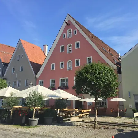 Hotel-gasthof Blaue Traube E.k. 3*