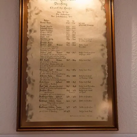 酒店 Hotel-gasthof Blaue Traube E.k.