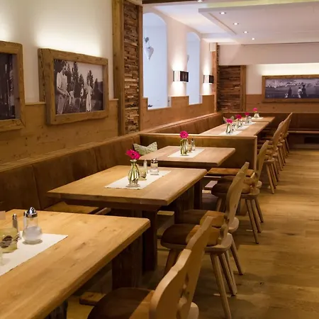酒店 Hotel-gasthof Blaue Traube E.k.